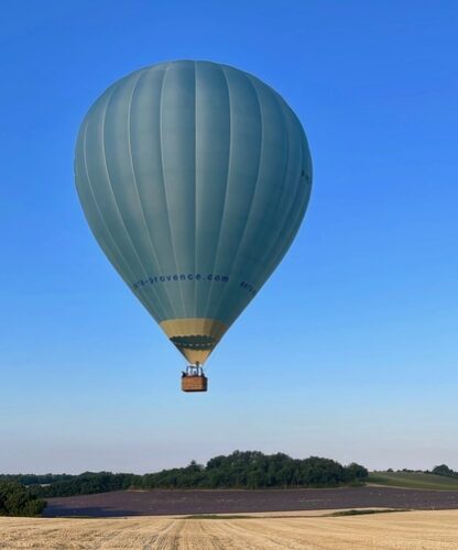 survol-provence-montgolfiere-aero-provence